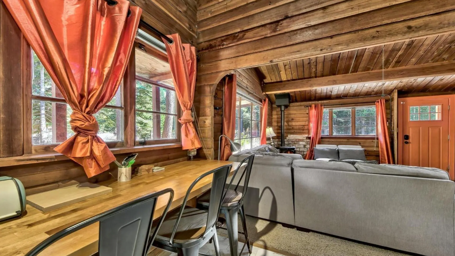 1577A The Tahoe Lazy Bear South Lake Tahoe Semesterbostad